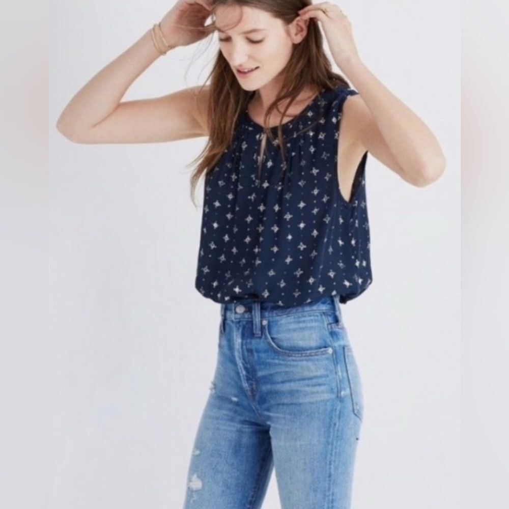 Madewell Memory Blue Tank with Keyhole Size Medium EUC